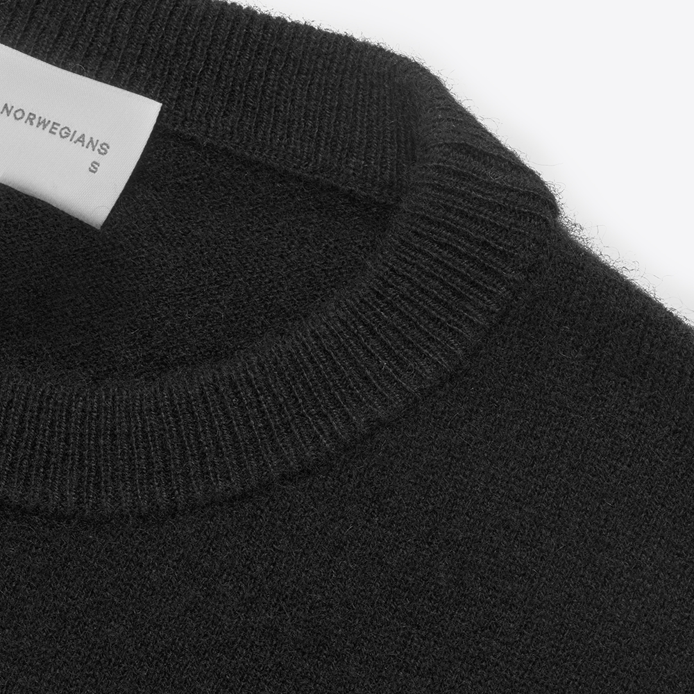 We Norwegians Blefjell CrewNeck Women Black
