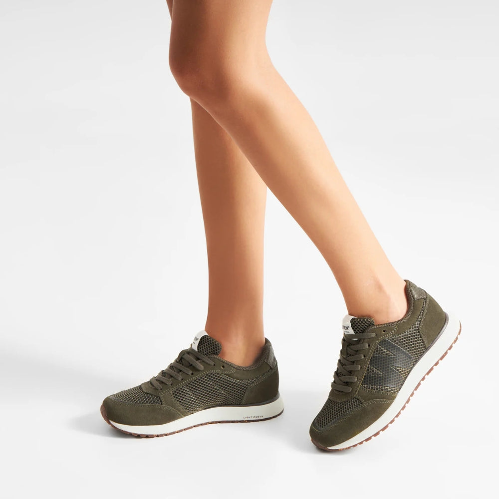 WODEN Sneakers Ronja Icon Dark Olive