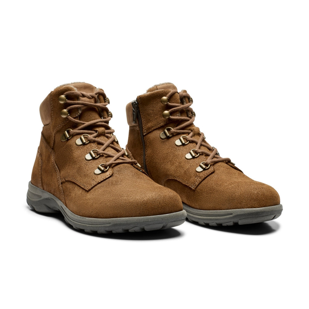 New Feet Støvle m/ snøre og lynlås Cognac