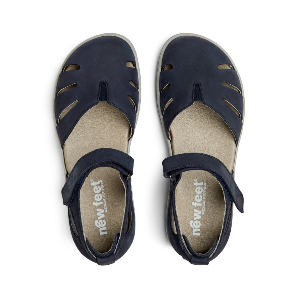 New Feet Sandal m/hælkappe og lukket tå Blå