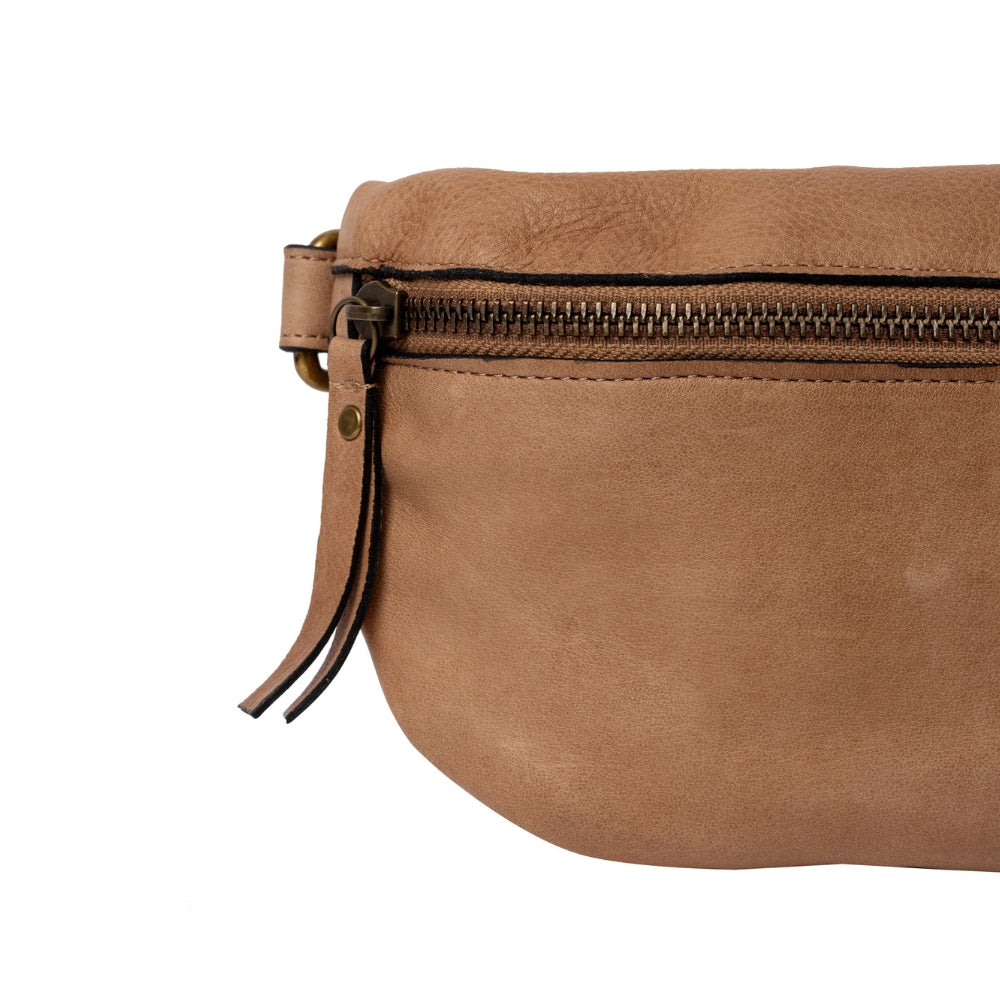 RE:DESIGNED Bumbag Gisela