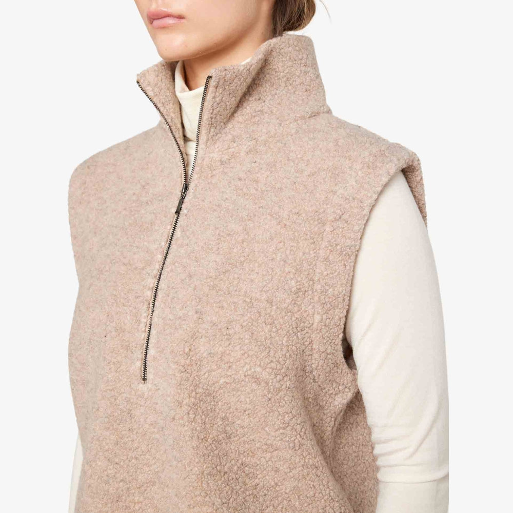 We Norwegians Alta Vest Women Camel