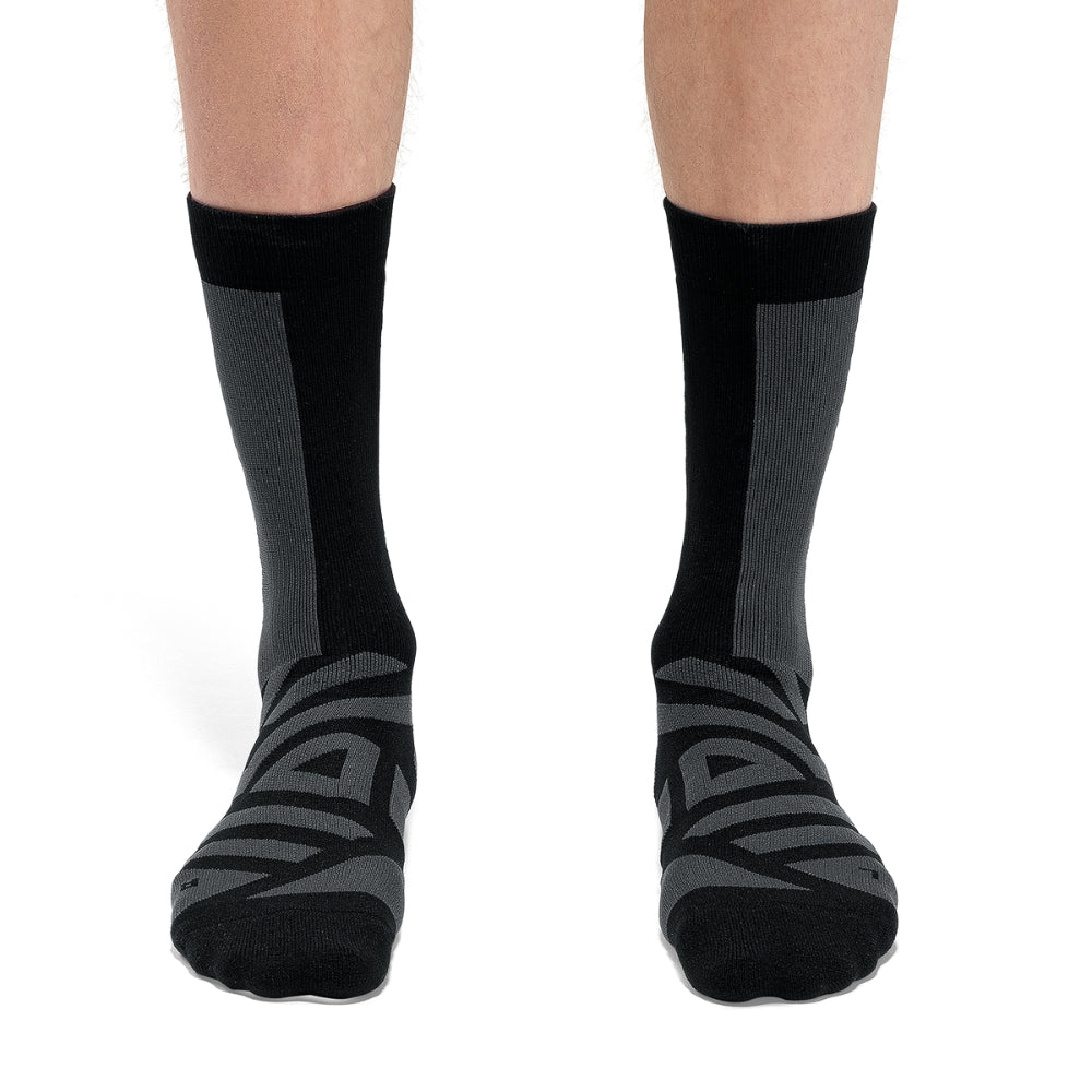 ON Performance High Sock Men Black Shadow