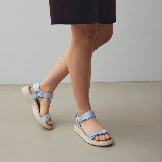 Woden Sandal Line Moonstone