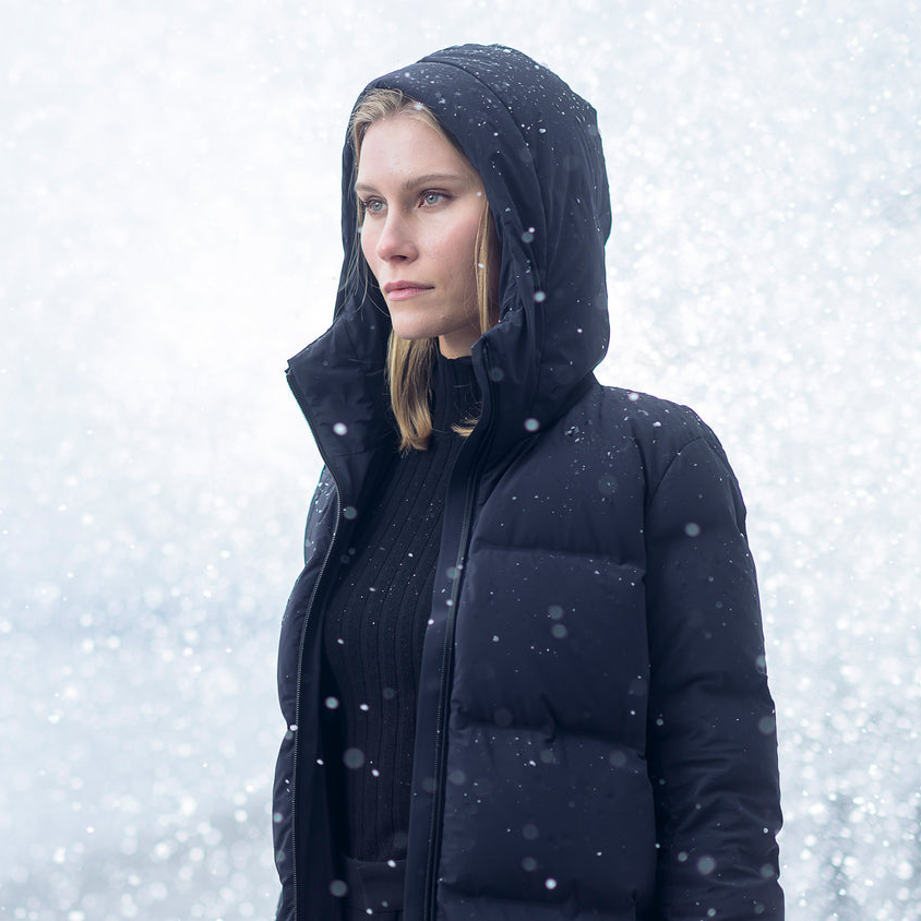 UBR INFINITY Down Coat Black