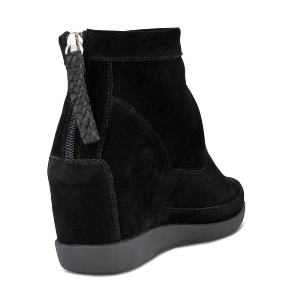 WODEN Støvlelette m/ kilehæl Emmy Black